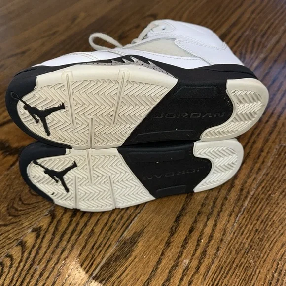 JORDAN RETRO 5 REVERSE METALLIC KIDS 12.5 - Picture 5 of 8